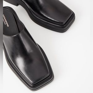 vagabond eyra mules